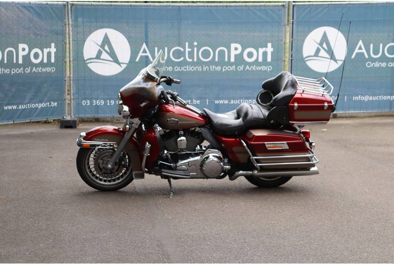 Harley-Davidson Ultra Classic - Sepeda motor: gambar 1 Harley-Davidson Ultra Classic - Sepeda motor: gambar 1