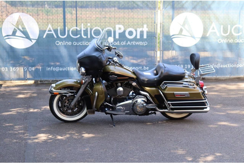 Harley-Davidson Ultra Classic - Sepeda motor: gambar 1 Harley-Davidson Ultra Classic - Sepeda motor: gambar 1