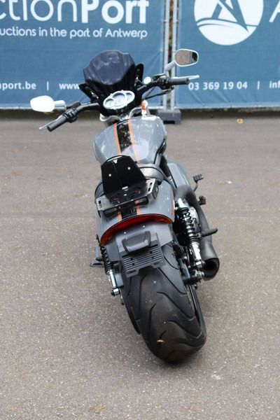 Harley-Davidson V-Rod - Sepeda motor: gambar 5 Harley-Davidson V-Rod - Sepeda motor: gambar 5