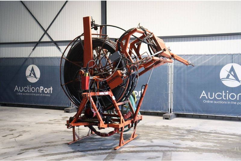 Homborg SE-M135 - Penyemprot traktor: gambar 3 Homborg SE-M135 - Penyemprot traktor: gambar 3