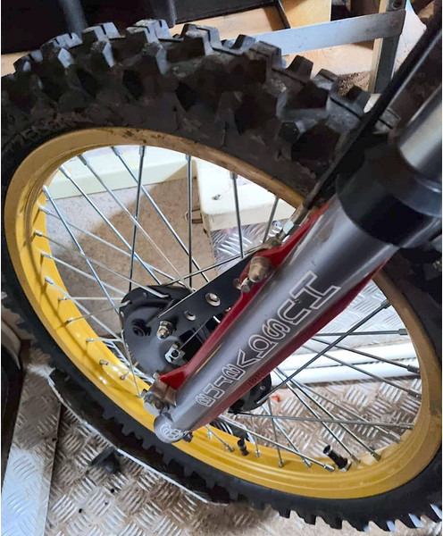 Sepeda motor Husqvarna 250 (oldtimer): gambar 6