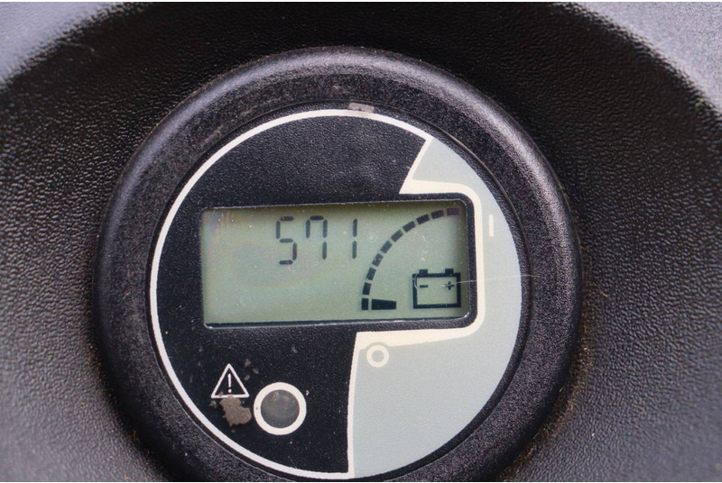 Penumpuk Hyundai 10 LS-7: gambar 17