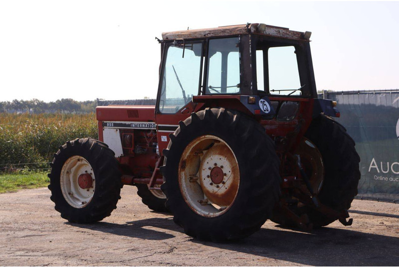 International harvester co 955-A - Traktor: gambar 4 International harvester co 955-A - Traktor: gambar 4