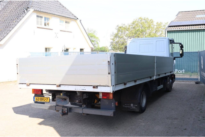Iveco ML80E18/P - Truk flatbed: gambar 5 Iveco ML80E18/P - Truk flatbed: gambar 5