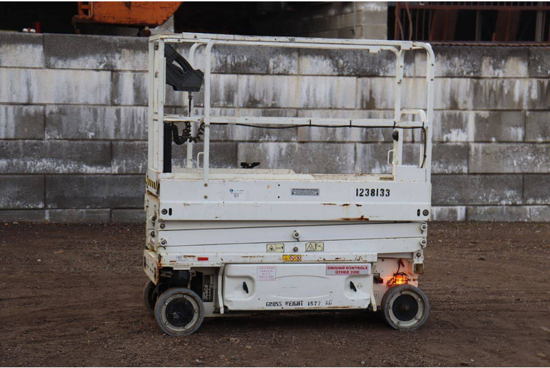 JLG 1930ES - Scissor lifts: gambar 1 JLG 1930ES - Scissor lifts: gambar 1