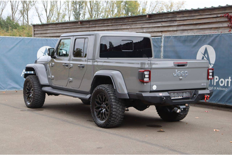 Jeep Gladiator Gladiator - Mobil SUV: gambar 4 Jeep Gladiator Gladiator - Mobil SUV: gambar 4