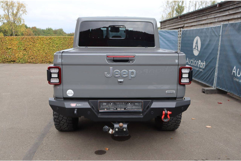 Jeep Gladiator Gladiator - Mobil SUV: gambar 5 Jeep Gladiator Gladiator - Mobil SUV: gambar 5