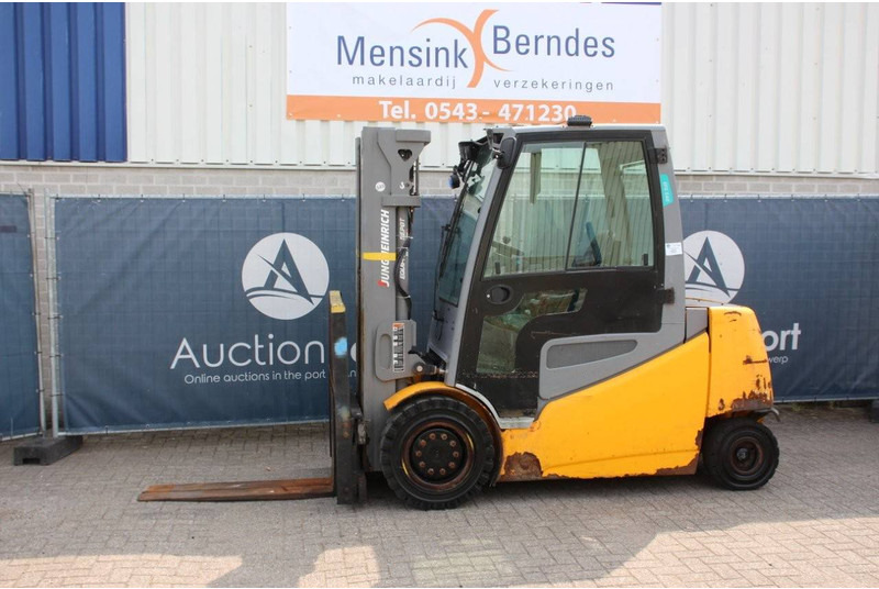 Jungheinrich EFG 540 - Forklift listrik: gambar 1 Jungheinrich EFG 540 - Forklift listrik: gambar 1