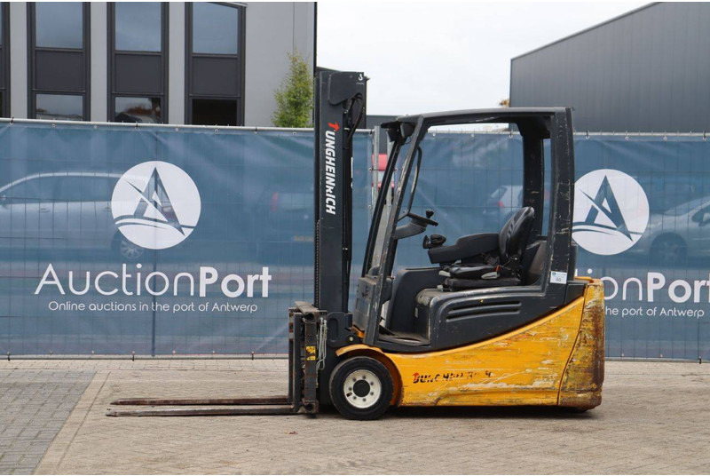 Jungheinrich EFG216k - Forklift listrik: gambar 1 Jungheinrich EFG216k - Forklift listrik: gambar 1