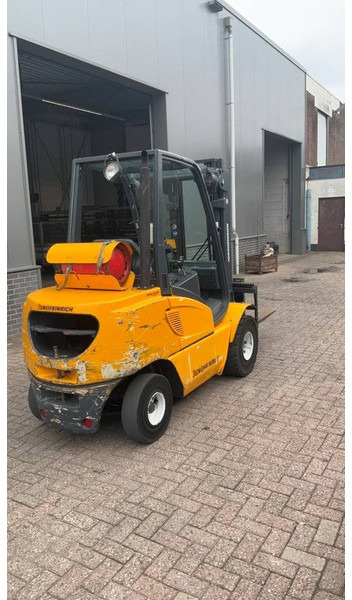 Jungheinrich TFG30S - Forklift LPG: gambar 4 Jungheinrich TFG30S - Forklift LPG: gambar 4
