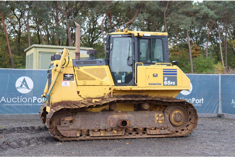 Komatsu D65PX-17 - Bulldozer: gambar 1 Komatsu D65PX-17 - Bulldozer: gambar 1