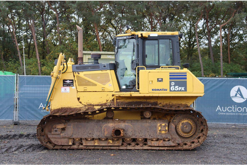 Komatsu D65PX-17 - Bulldozer: gambar 2 Komatsu D65PX-17 - Bulldozer: gambar 2