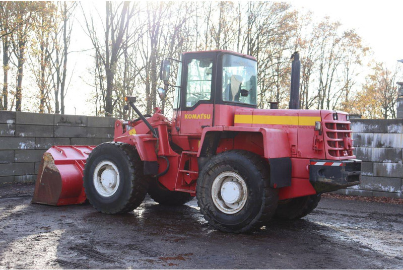 Komatsu WA 270-3 - Wheel loader: gambar 3 Komatsu WA 270-3 - Wheel loader: gambar 3