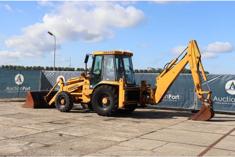 Komatsu WB97R - Backhoe loader: gambar 3 Komatsu WB97R - Backhoe loader: gambar 3