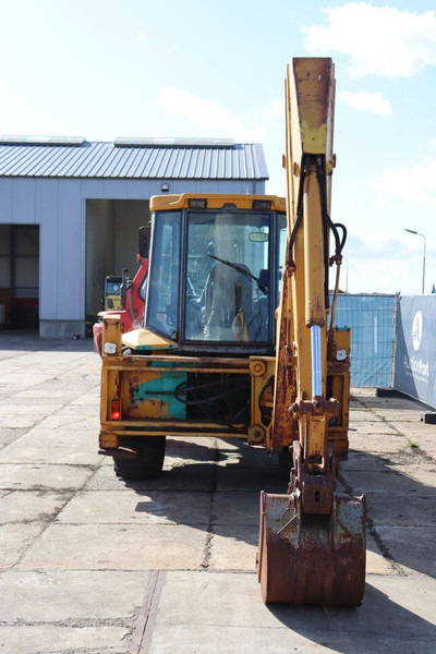 Komatsu WB97R - Backhoe loader: gambar 5 Komatsu WB97R - Backhoe loader: gambar 5