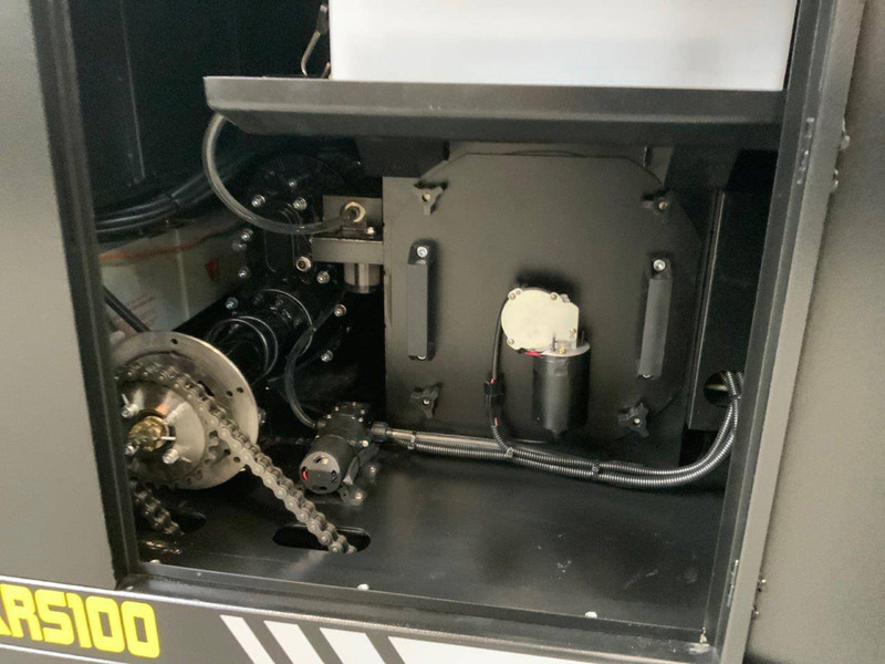 Kremer KRS100 - Penyapu jalan: gambar 5 Kremer KRS100 - Penyapu jalan: gambar 5