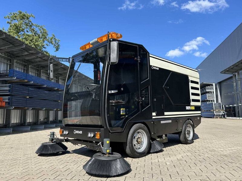 Kremer KRS500 - Penyapu jalan: gambar 2 Kremer KRS500 - Penyapu jalan: gambar 2