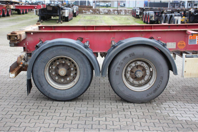 Semi-trailer sasis Krone: gambar 16