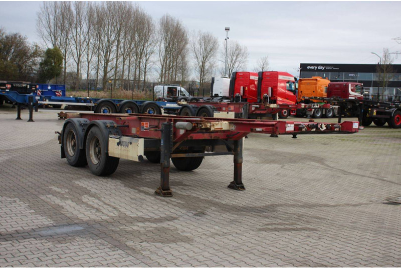 Semi-trailer sasis Krone: gambar 6