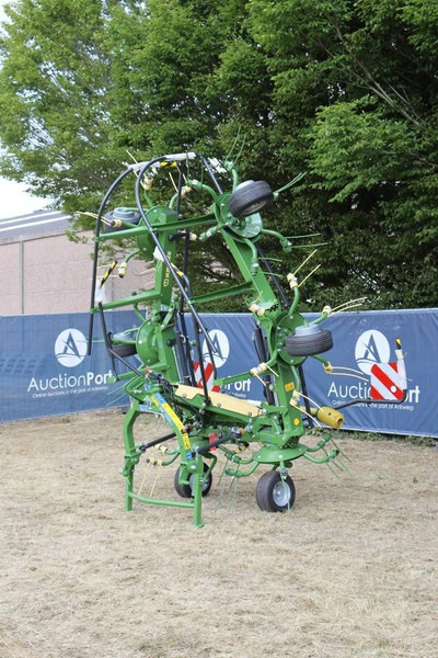 Krone KW103-23 - Tedder/ Menyapu: gambar 4 Krone KW103-23 - Tedder/ Menyapu: gambar 4
