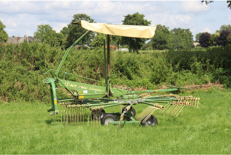 Krone Swadro 46 - Tedder/ Menyapu: gambar 1 Krone Swadro 46 - Tedder/ Menyapu: gambar 1
