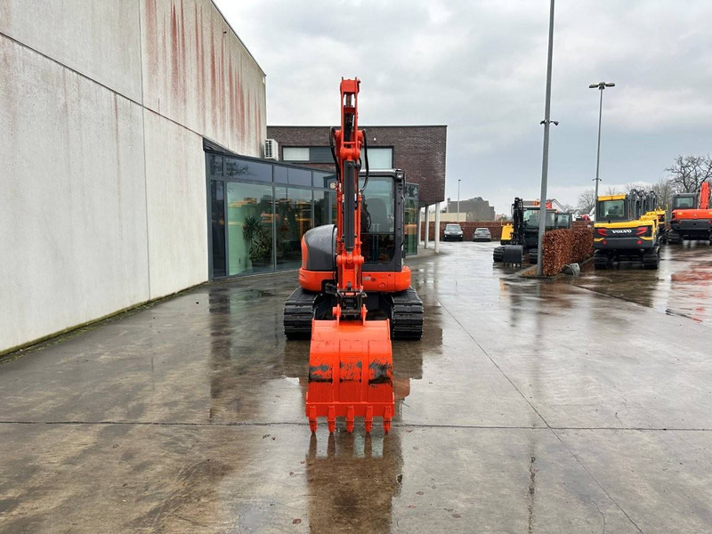 Kubota KX163-5 - Ekskavator perayap: gambar 2 Kubota KX163-5 - Ekskavator perayap: gambar 2