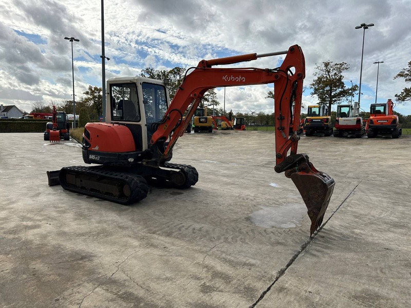 Kubota U-45-3 - Ekskavator perayap: gambar 3 Kubota U-45-3 - Ekskavator perayap: gambar 3