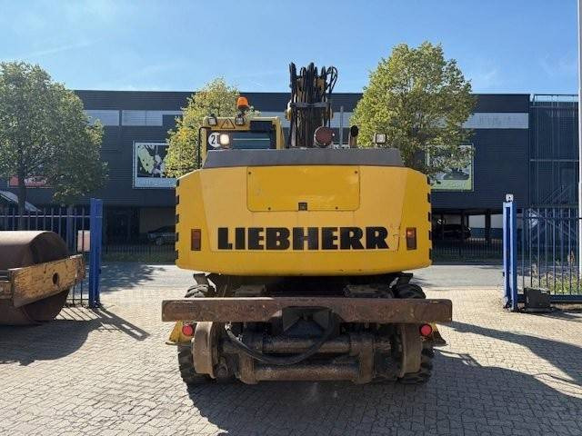 Liebherr A 900 C ZW - Ekskavator roda: gambar 4 Liebherr A 900 C ZW - Ekskavator roda: gambar 4