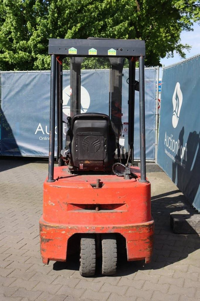 Linde E15 - Forklift listrik: gambar 4 Linde E15 - Forklift listrik: gambar 4