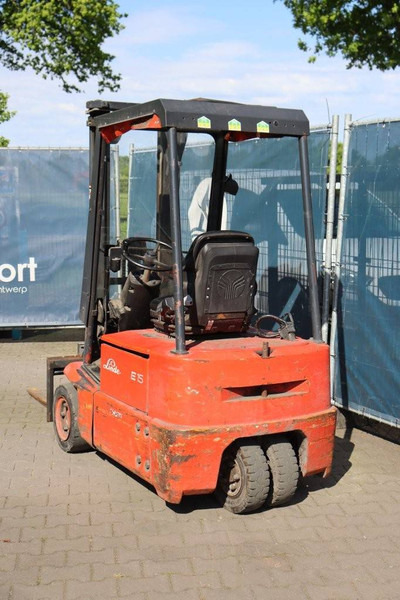 Linde E15 - Forklift listrik: gambar 3 Linde E15 - Forklift listrik: gambar 3