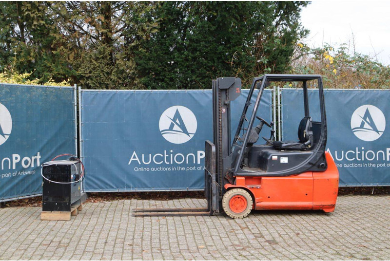 Linde E16 - Forklift listrik: gambar 1 Linde E16 - Forklift listrik: gambar 1