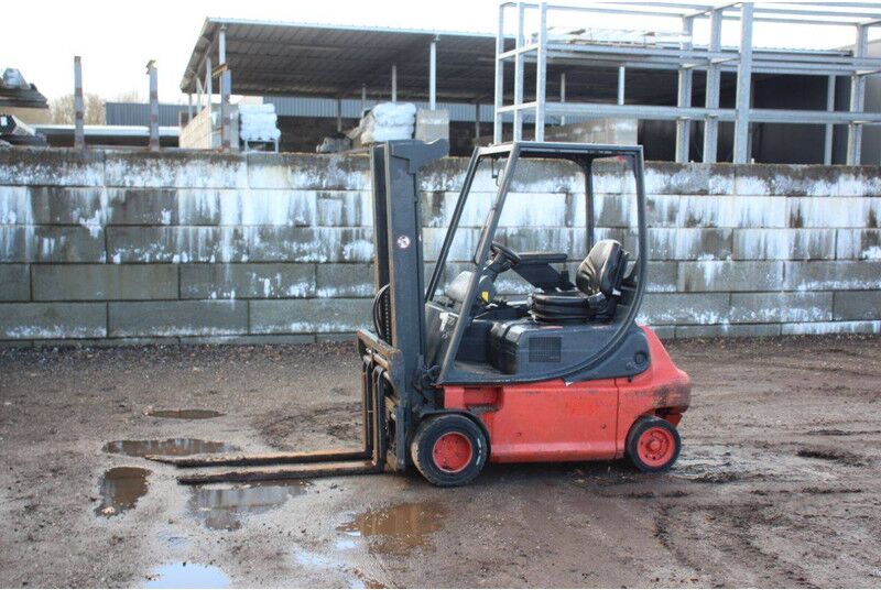 Linde E20P-02 - Forklift listrik: gambar 2 Linde E20P-02 - Forklift listrik: gambar 2