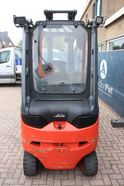 Linde E30HL-01/600 - Forklift listrik: gambar 4 Linde E30HL-01/600 - Forklift listrik: gambar 4