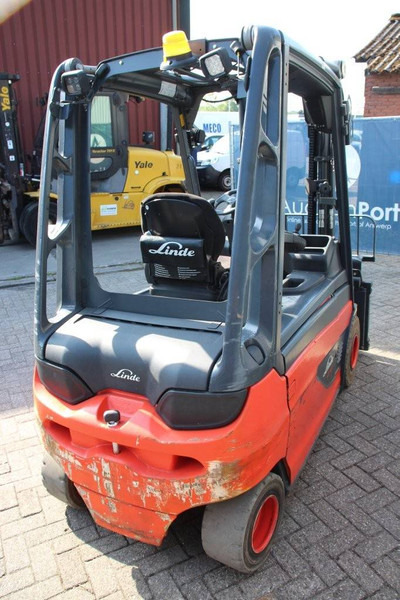 Linde E30L-01 - Forklift listrik: gambar 5 Linde E30L-01 - Forklift listrik: gambar 5