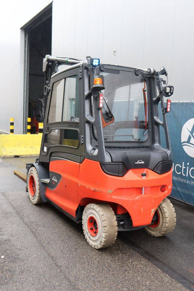 Linde E50HL-01 - Forklift listrik: gambar 4 Linde E50HL-01 - Forklift listrik: gambar 4