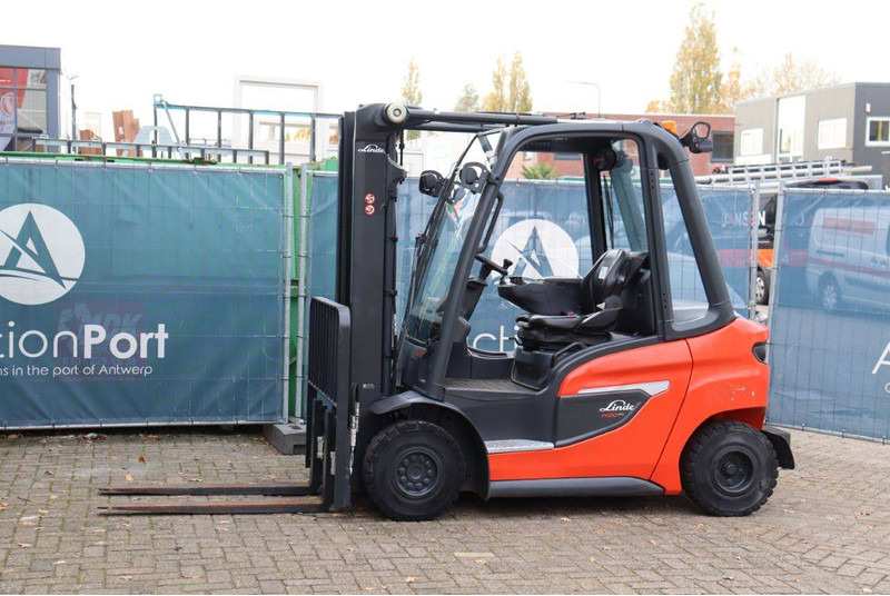 Linde H20D-01/600 - Forklift diesel: gambar 1 Linde H20D-01/600 - Forklift diesel: gambar 1