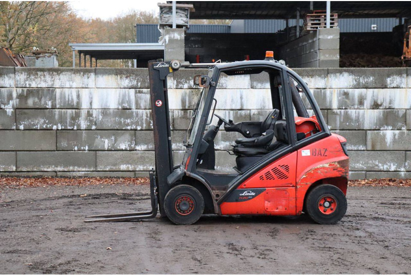 Linde H20T-02/600 - Forklift LPG: gambar 1 Linde H20T-02/600 - Forklift LPG: gambar 1