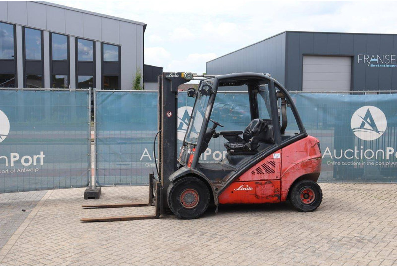 Linde H25D - Forklift diesel: gambar 1 Linde H25D - Forklift diesel: gambar 1
