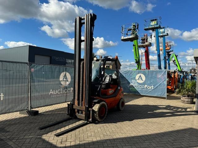 Linde H30T - Forklift LPG: gambar 3 Linde H30T - Forklift LPG: gambar 3
