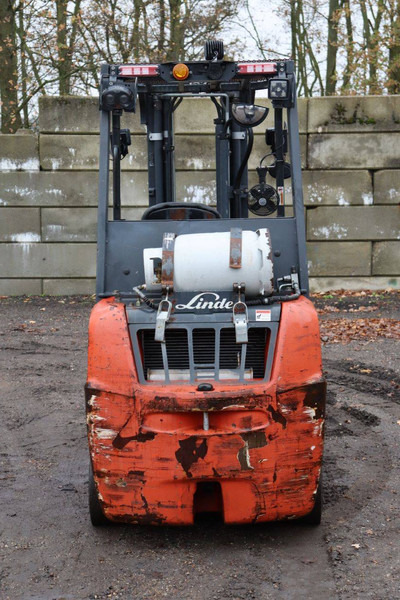 Linde H32CT - Forklift LPG: gambar 5 Linde H32CT - Forklift LPG: gambar 5