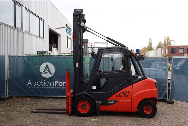 Linde H35D-02 - Forklift diesel: gambar 2 Linde H35D-02 - Forklift diesel: gambar 2