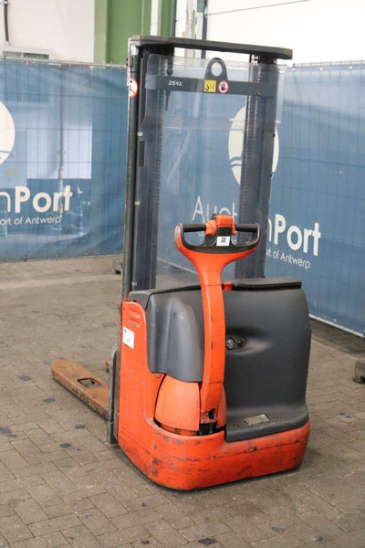 Linde L12 - Penumpuk: gambar 4 Linde L12 - Penumpuk: gambar 4