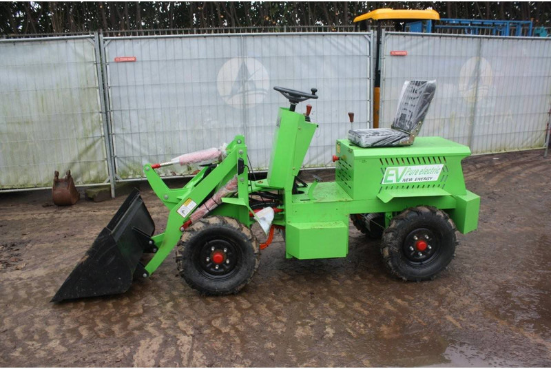 Machpro MP-L307 - Wheel loader: gambar 1 Machpro MP-L307 - Wheel loader: gambar 1