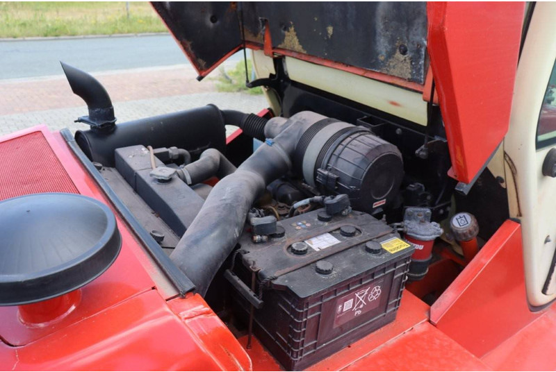 Forklift medan kasar Manitou M30-4: gambar 16