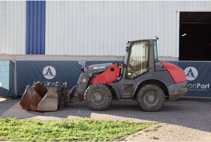 Mecalac AS700 - Wheel loader: gambar 2 Mecalac AS700 - Wheel loader: gambar 2