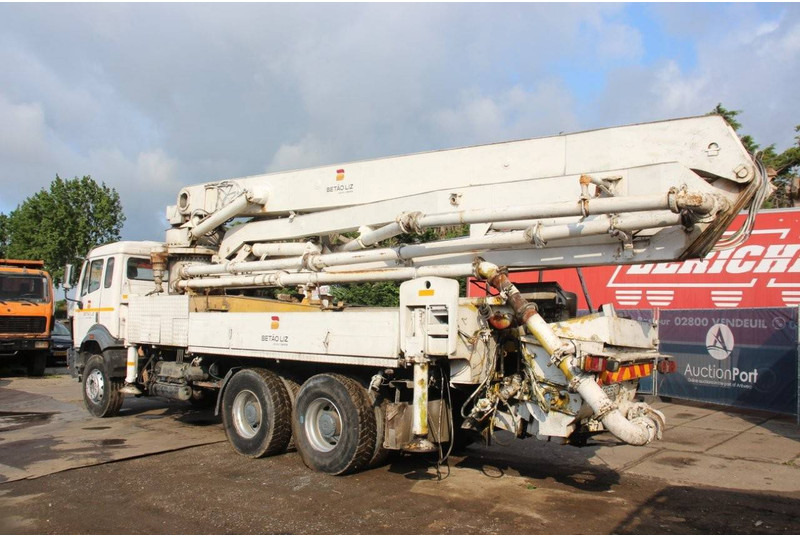 Mercedes-Benz 2631 - Truk derek: gambar 3 Mercedes-Benz 2631 - Truk derek: gambar 3