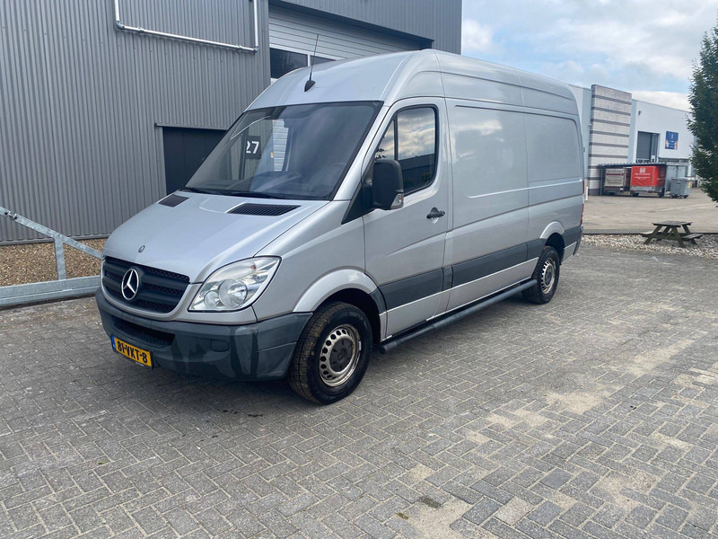 Mercedes-Benz 906 KA 35 SPRINTER 315CDI - Van panel: gambar 1 Mercedes-Benz 906 KA 35 SPRINTER 315CDI - Van panel: gambar 1