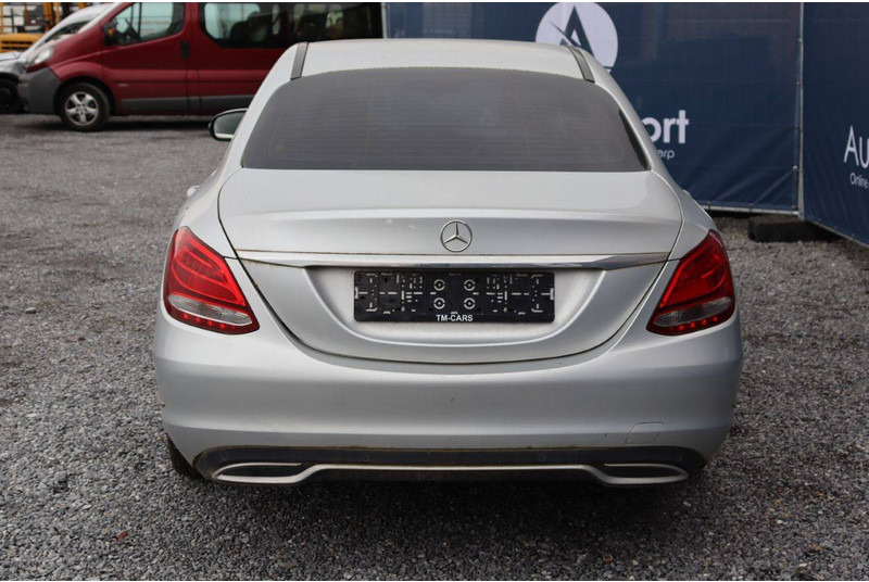 Mercedes-Benz C-Klasse 200 - Mobil sedan: gambar 5 Mercedes-Benz C-Klasse 200 - Mobil sedan: gambar 5