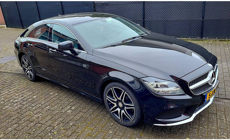 Mercedes-Benz CLS-Klasse 350 BlueTec AMG-Line - Mobil sedan: gambar 2 Mercedes-Benz CLS-Klasse 350 BlueTec AMG-Line - Mobil sedan: gambar 2