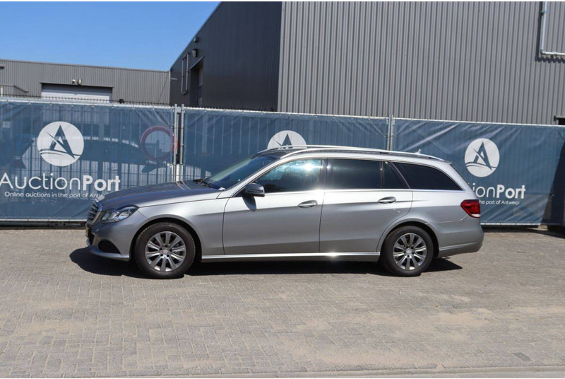 Mercedes-Benz E-Klasse 200 CDI - Mobil: gambar 1 Mercedes-Benz E-Klasse 200 CDI - Mobil: gambar 1